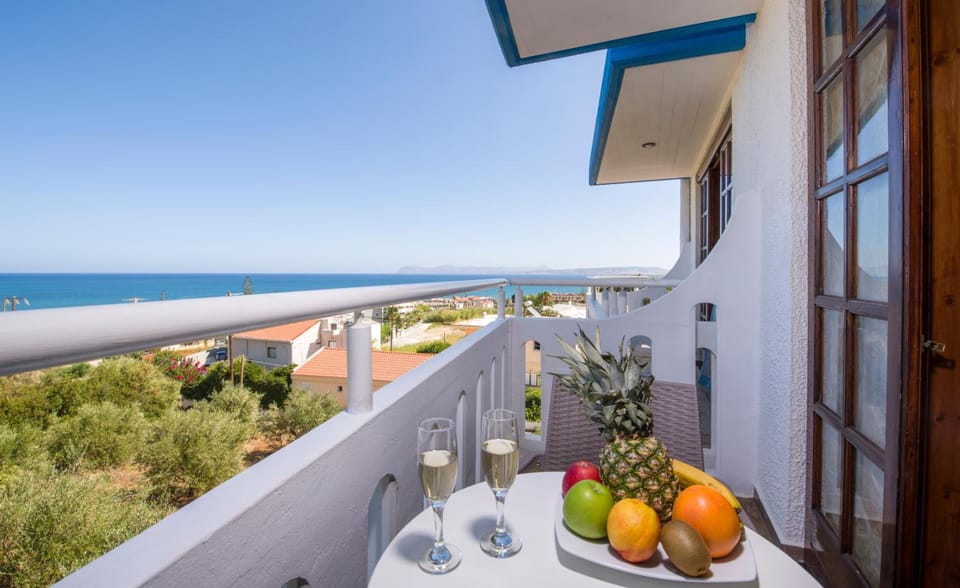 Folia Apartments Chania Apartment hotel in Agia Marina