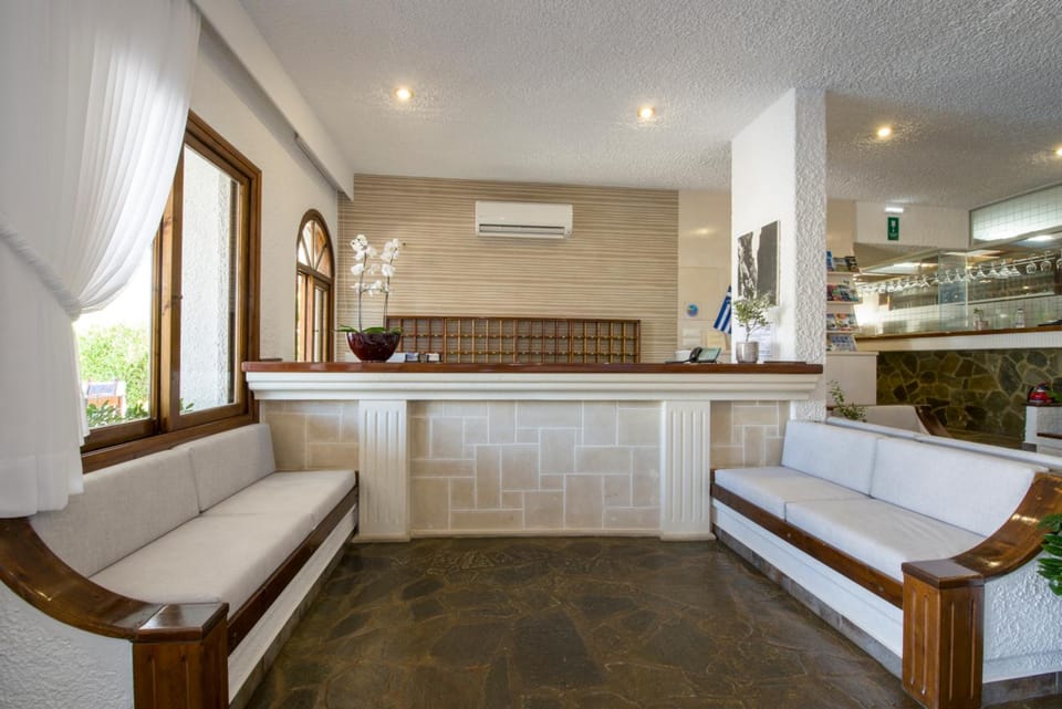 Folia Apartments Chania Apartment hotel in Agia Marina