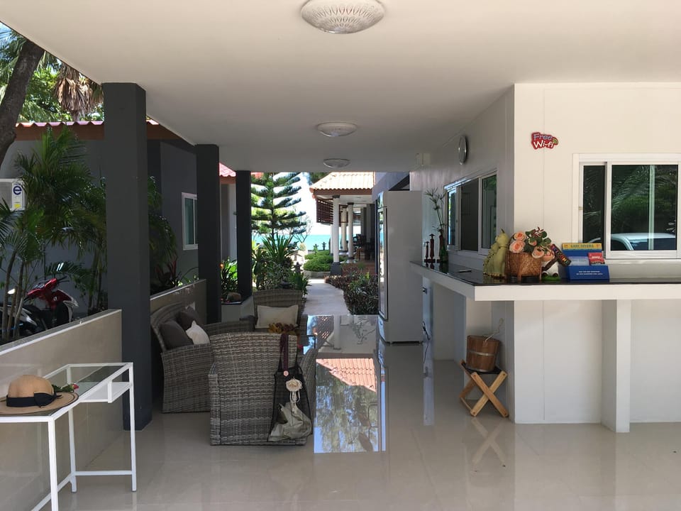 Maenam Villa Hotel Hotel in Ko Samui