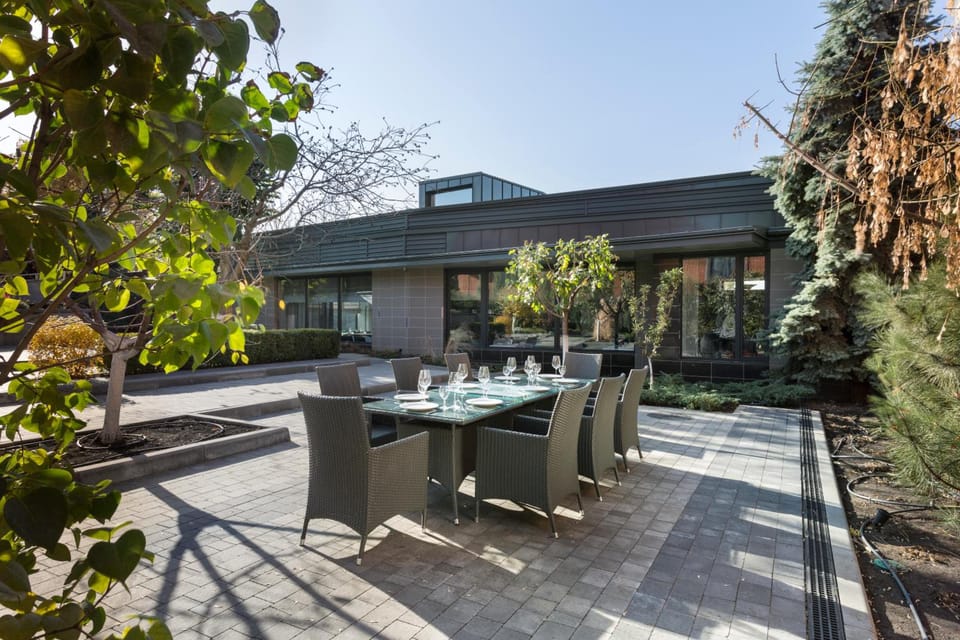 Villa Four Rooms Hotel in Kharkiv