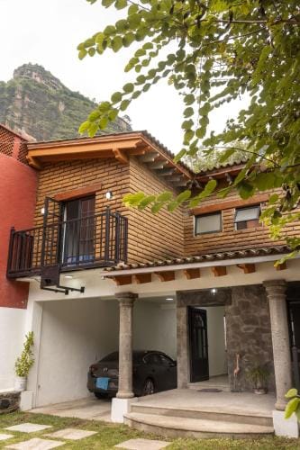 CASA ANTARES Inn in Tepoztlan
