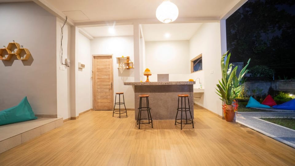 Aura Dormitory House Ubud Hostel in Ubud