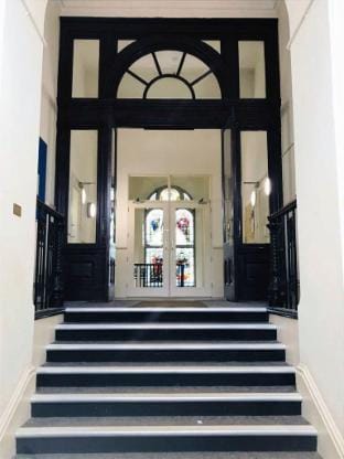 Luxury 1 Bedroom Duplex with Free Parking Hotel in Plymouth