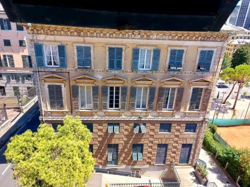 Stanza Privada Hotel in Genoa