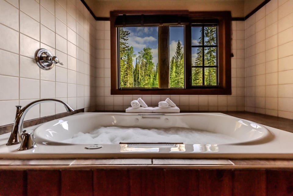 Winston Lodge Lodge in Columbia-Shuswap A