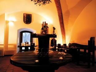 Zamek Reszel Resort in Lithuania