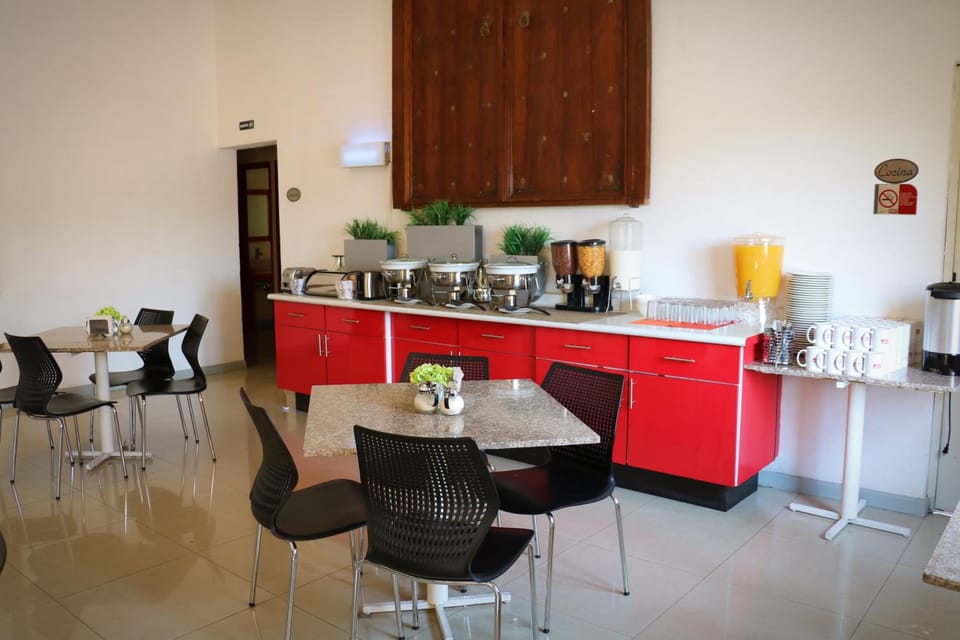 Zar Queretaro Hotel in Santiago de Queretaro