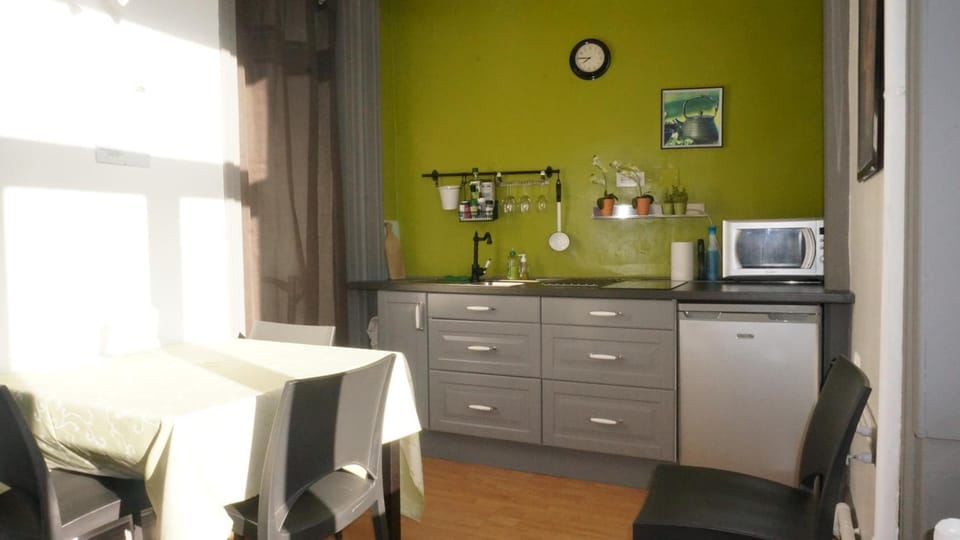 Abri du Passant Hotel in Hauts-de-France