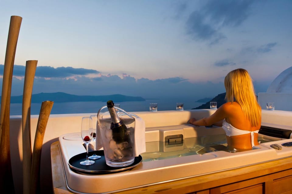 Hot tub