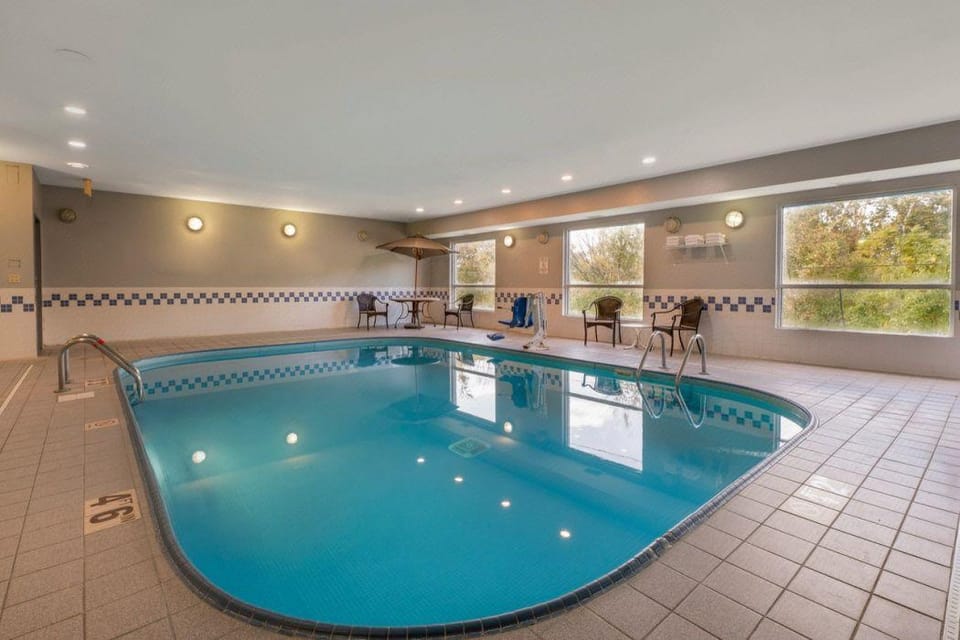 Comfort Inn & Suites Hotel in Zanesville