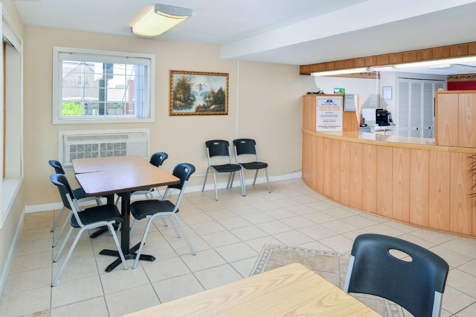 Americas Best Value Inn Lebanon, MO Motel in Ozark Mountains