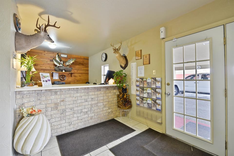 Americas Best Value Inn The Legends Inn Motel in Rio Grande