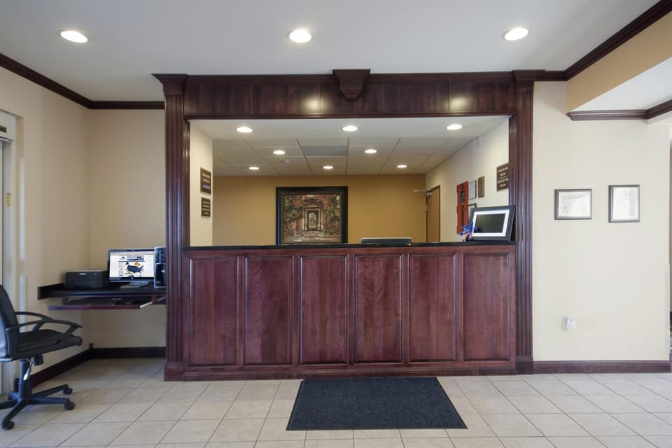 Americas Best Value Inn St. Robert Hotel in Saint Robert