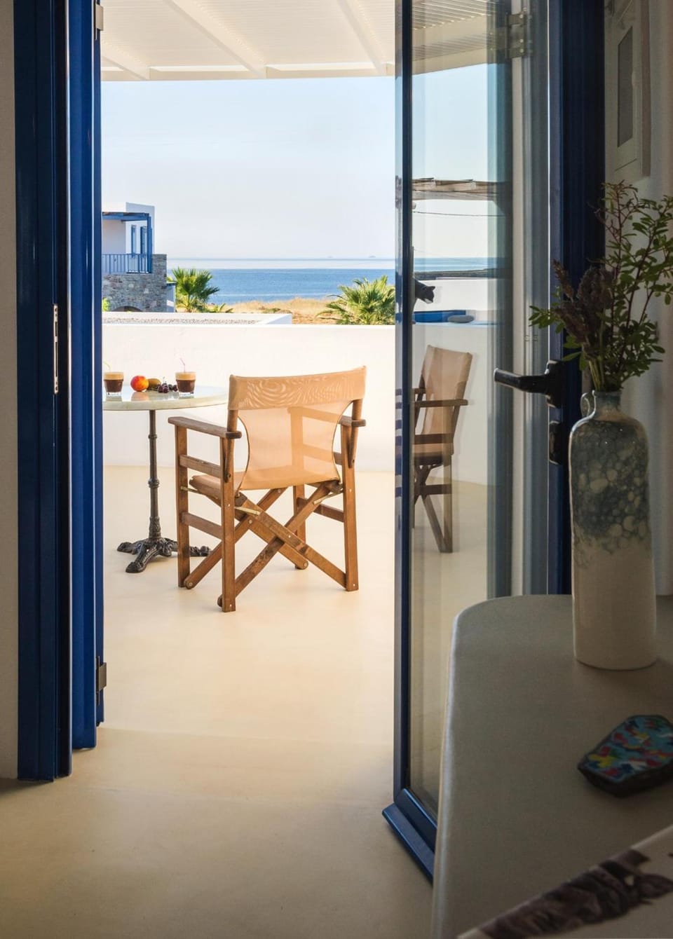 Anemes Apartment hotel in Islands