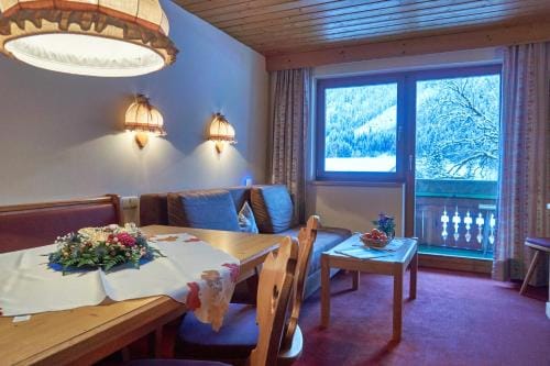 Apart & Pension Wassermann inklusive Sommerbergbahnticket Hotel in Tyrol