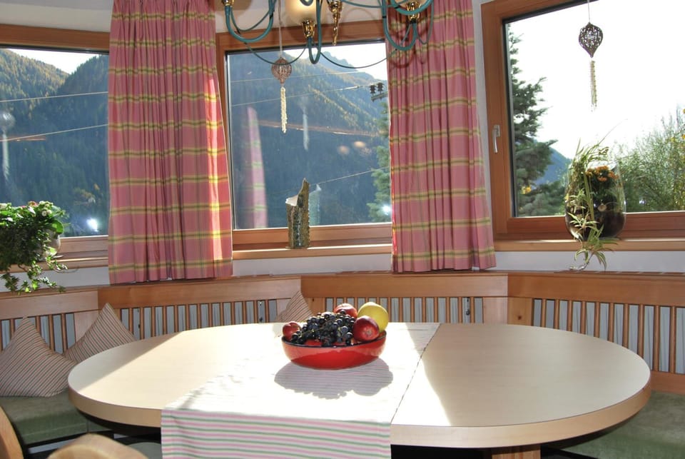 Apart Stotter Hotel in Canton of Grisons