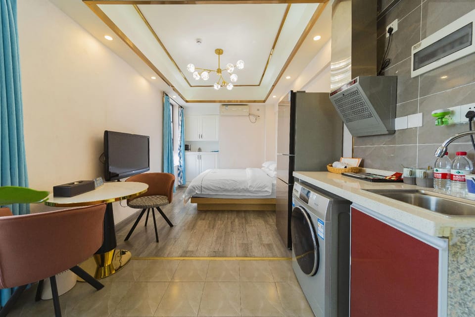 East Apartment Hotel in Chengdu