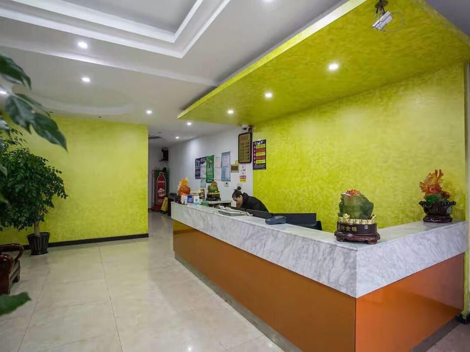 OYO Zhuji Pingle Hotel (Triangle Square) Hotel in Hangzhou