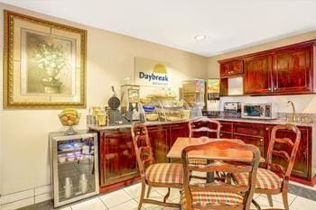 All-Movie Hotel Hotel in Peachtree City