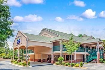 All-Movie Hotel Hotel in Peachtree City