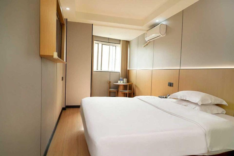 Green Donghua Express Hotel Wuxi Hotel in Suzhou