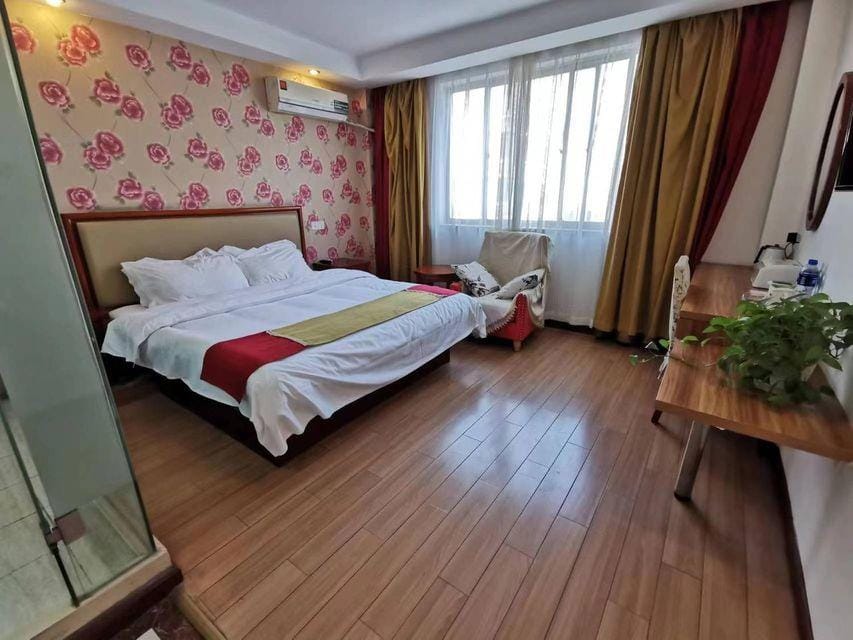 Green Donghua Express Hotel Wuxi Hotel in Suzhou