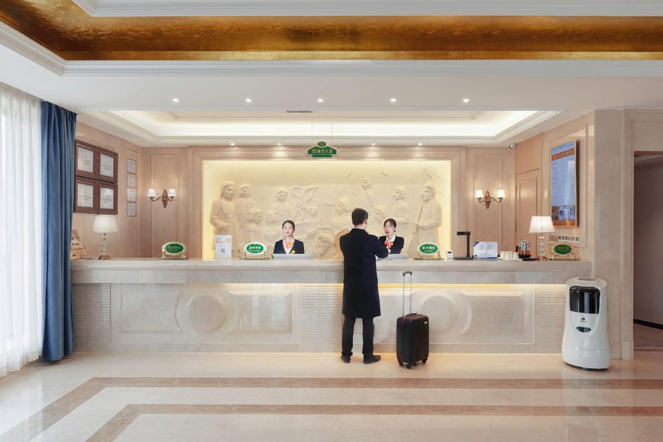 Vienna Hotel(Toksun Store) Hotel in China