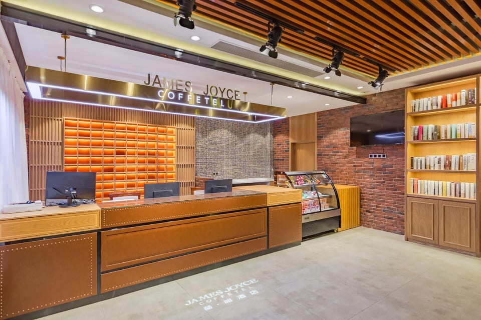 Shexian Huizhou Gucheng store JAMES JOYCE COFFETEL Hotel in Hangzhou