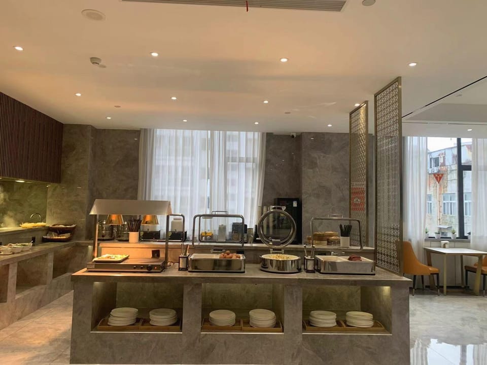 Pulton Hotel (Wenzhou Airport Binhai Park Branch) Hotel in Zhejiang