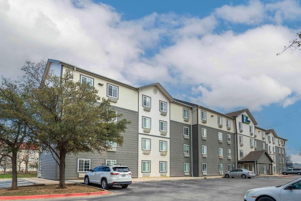 Extended Stay America Select Suites - Austin - Round Rock Hotel in Round Rock