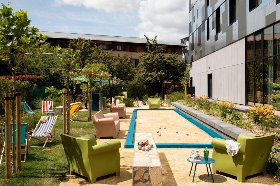 Moxy Paris Val d’Europe Hotel in Chessy