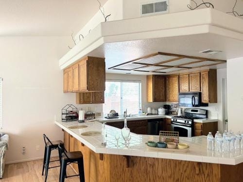 Stallion Crest Suite with TV and private bathroom Hotel in Hemet