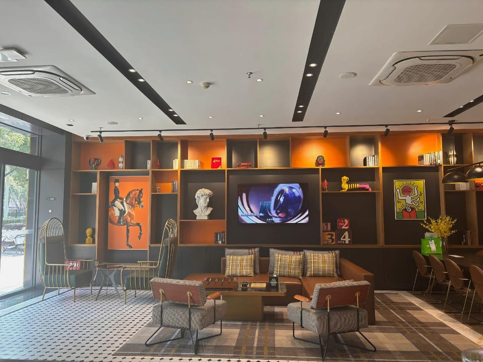 Premier City Comfort Hotel Nanjing Xianlin Campus Town Hotel in Nanjing