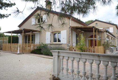 Tikazela - Domaine Ombre et Lumiere Hotel in Provence-Alpes-Côte d'Azur