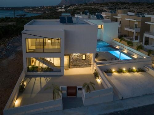 Xenias Luxury Villas Hotel in Crete