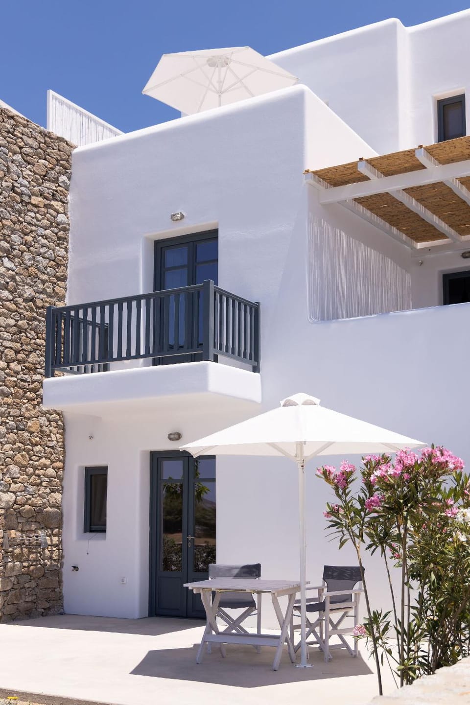Archon Seaside Retreat Hotel in Decentralized Administration of the Aegean