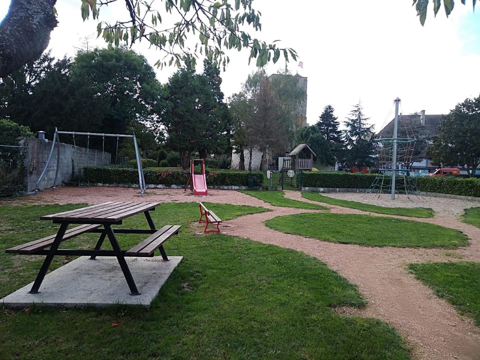 B&B Les Maîtres Sonneurs Hotel in Centre-Val de Loire