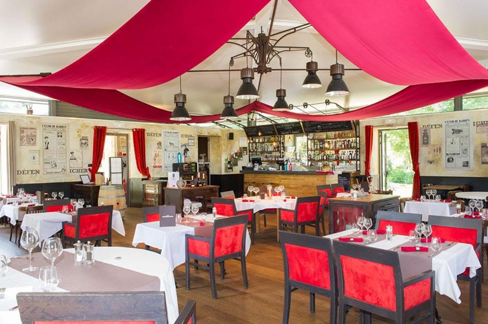 Domaine De Barres Hotel in Auvergne-Rhône-Alpes