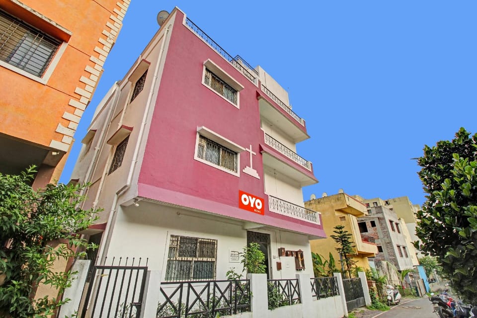 Hotel O Star Hotel in Pune