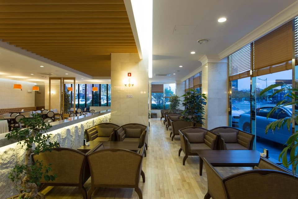Fontana Beach Hotel Hotel in South Korea