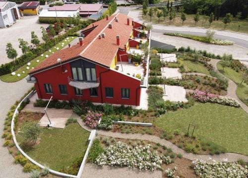 Bocelli Guest House Hotel in Tuscany