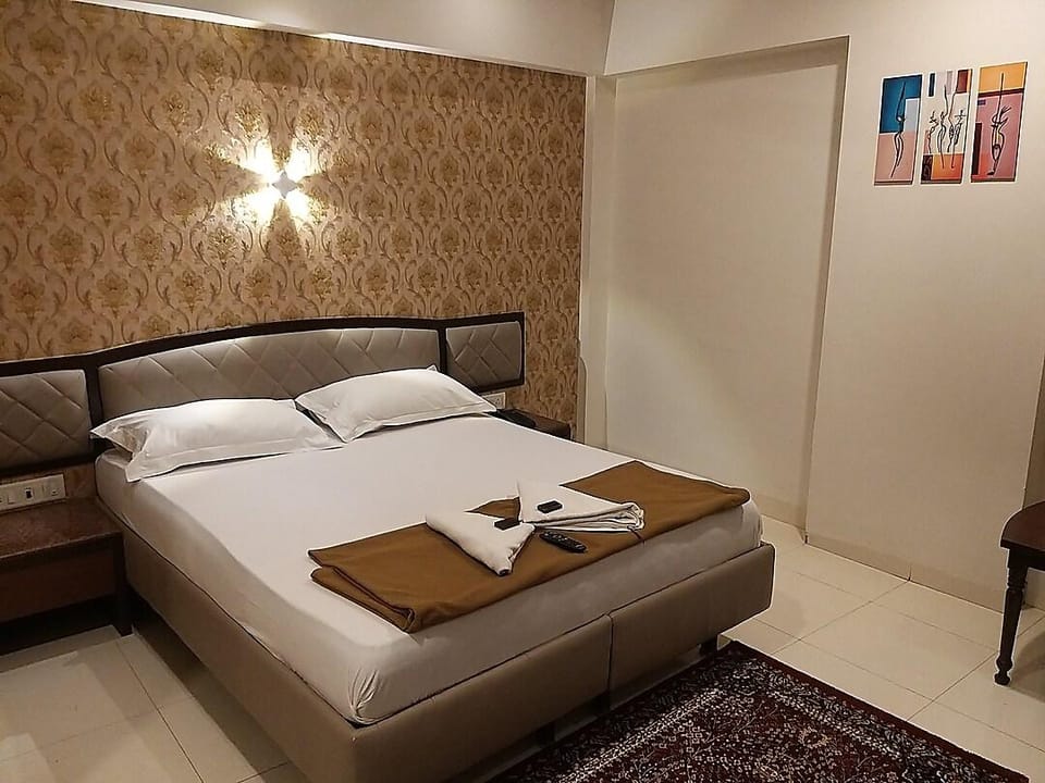 Hotel Ashoka Hotel in Maharashtra