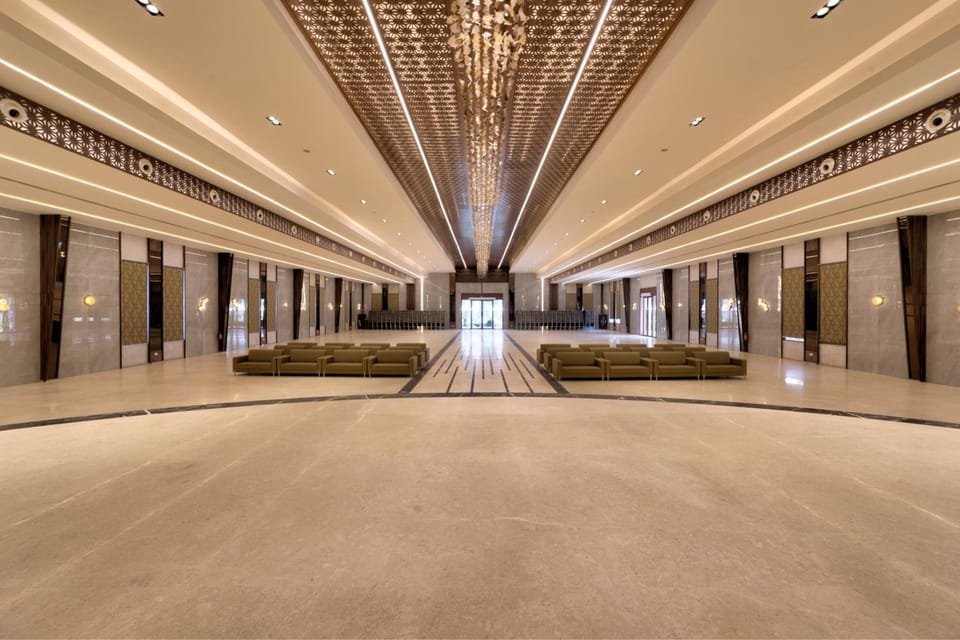 VRR HOTELS AND CONVENTION CENTRE, BENGALURU Resort in Bengaluru