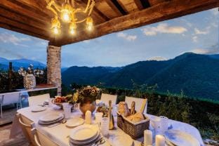 Gran Burrone Castle in Borgo a Mozzano Hotel in Emilia-Romagna