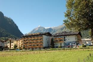 Penthouse EightyOne Kaprun incl SUMMER CARD Hotel in Piesendorf