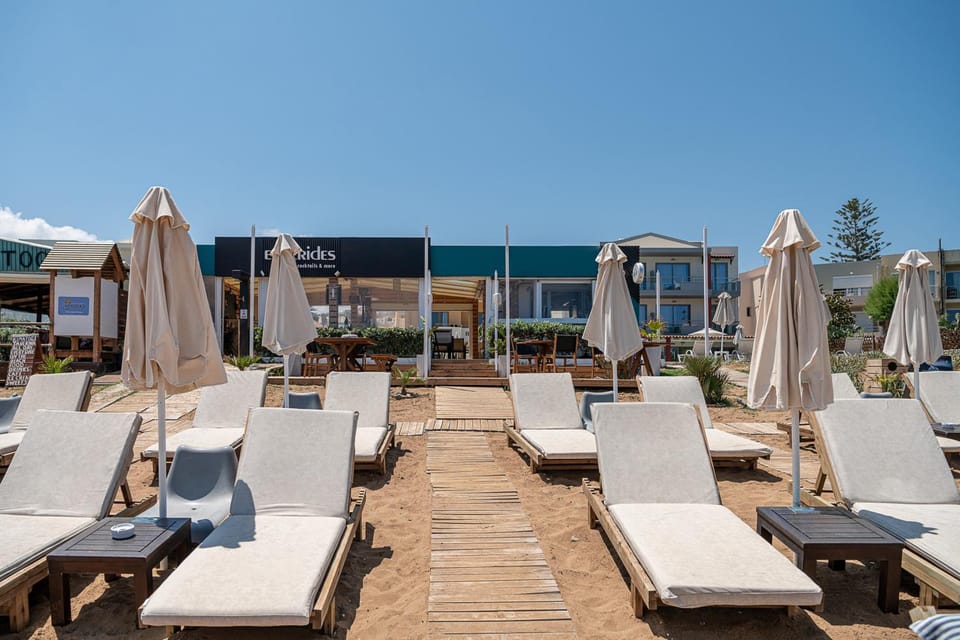 Esperides Beach Hotel Apartments Apartment hotel in Crete