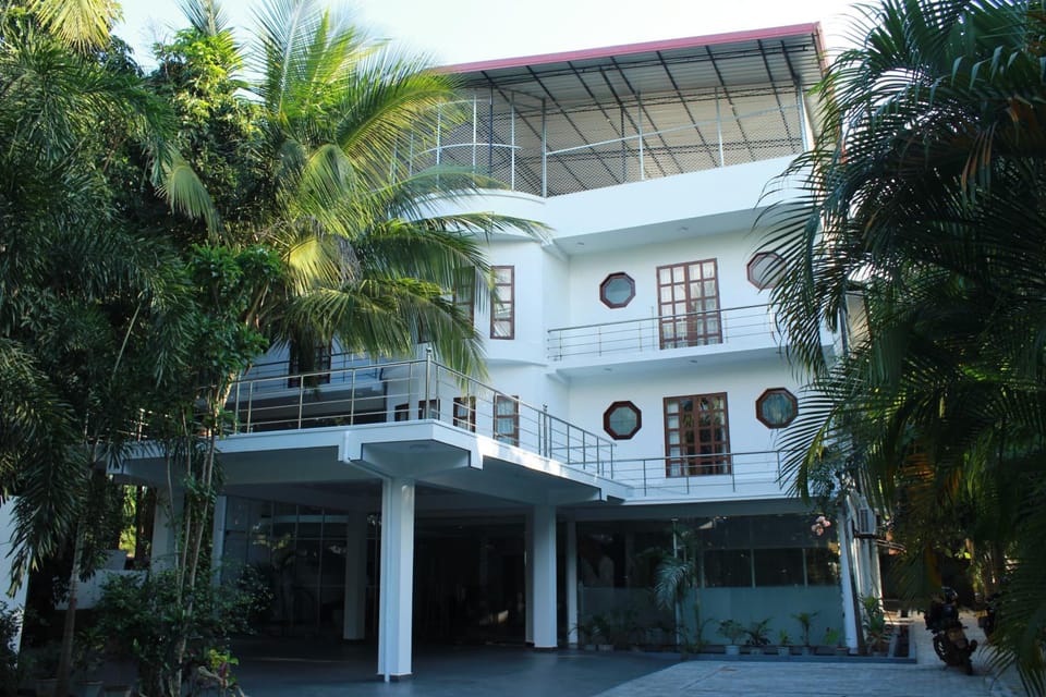 Ananthi Hotel Hotel in Sri Lanka
