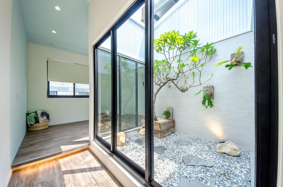 Tainan Tree House Hotel in Kaohsiung