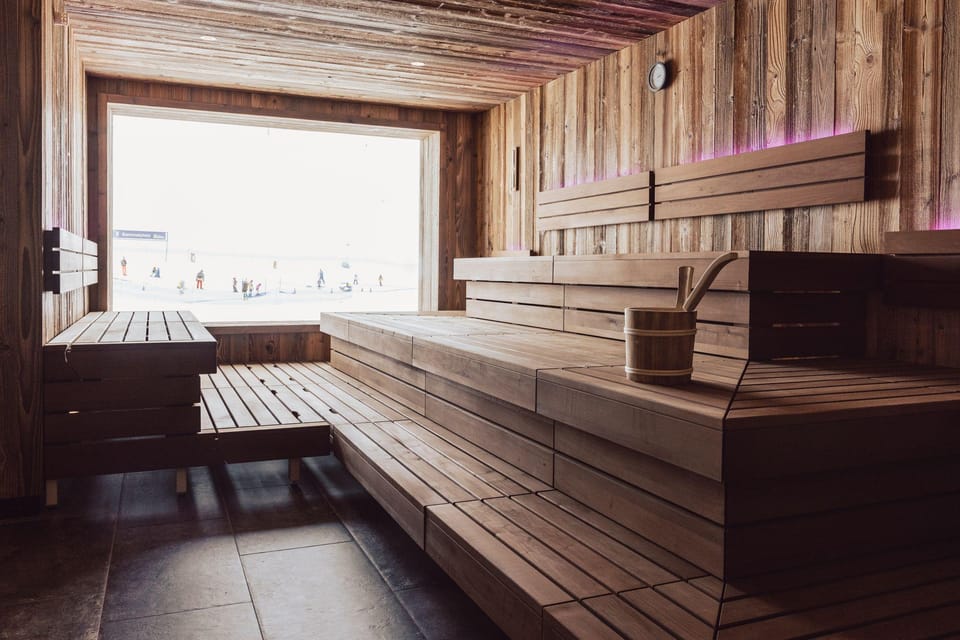 Hotel Lisl - Alpine Comfort Hotel in Tyrol