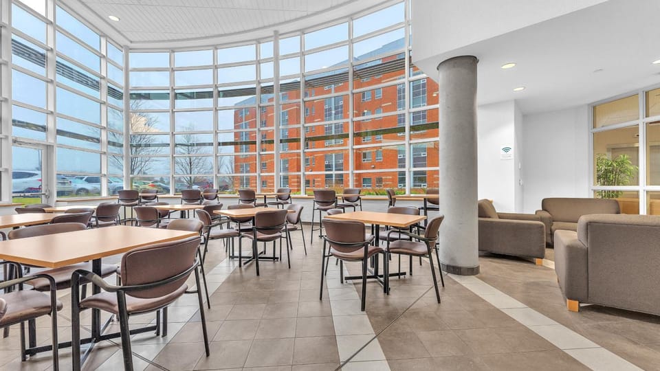 Residence & Conference Centre - London Apartment hotel in London